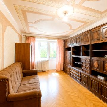 Івана Неходи вул., 5