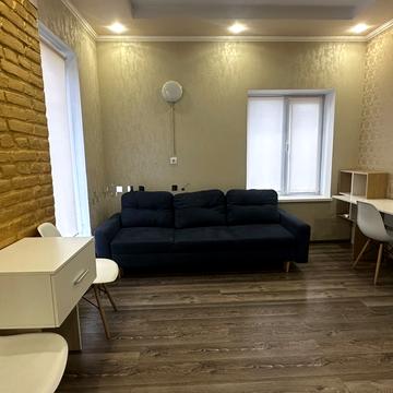 Яворницького вул., 36