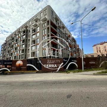 Джорджа Вашингтона вул. (Батальна), (Будинок 1)