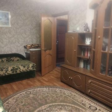 Милославська вул., 3