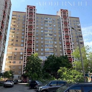 Степана Олійника вул., 13