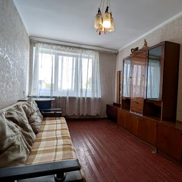 Миру вул., 1/156 