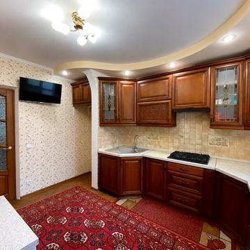 Озерна вул. (Червоних Майовщиків), 31