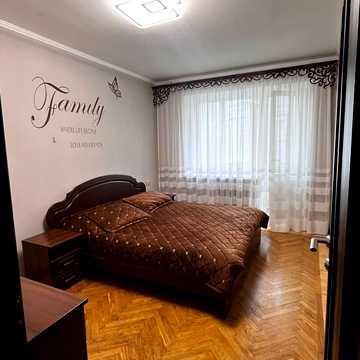 Романа Шухевича вул. (Курчатова), 92/1