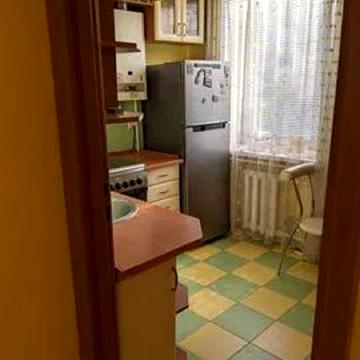Євгена Коновальця вул. (), 5