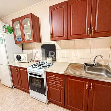 Микулинецька вул., (Будинок 3)