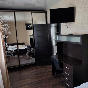 Кошкіна вул., 10