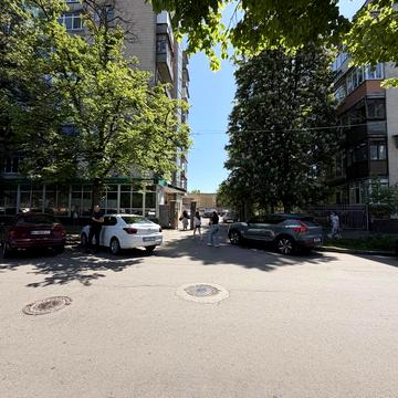 Дмитра Коряка вул. (Червоноармійська), 5