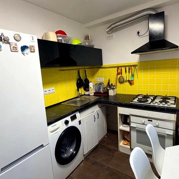 Кузьми Скрябіна пров., 22-А