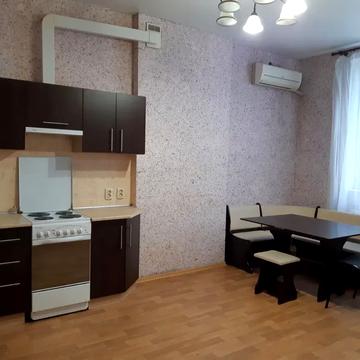 Науки просп. (Леніна), 77
