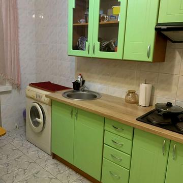 Голосіївський просп. (40-річчя Жовтня), 15