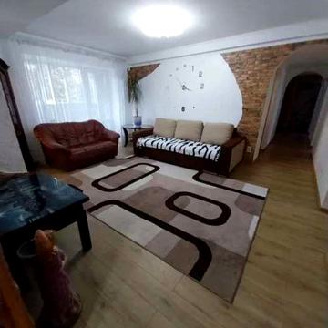 Стеценка вул., 9