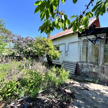 Кубинська вул., 53