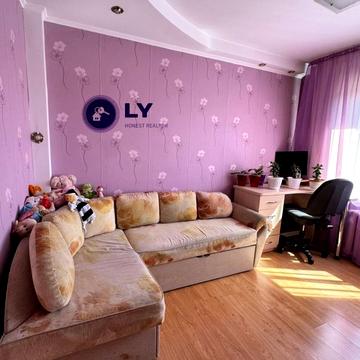 Героїв просп., 32