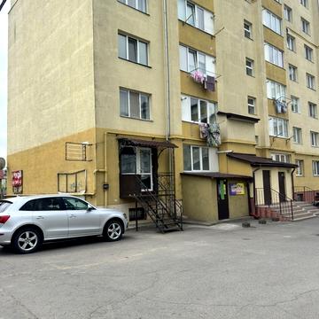 Крайна вул., 1