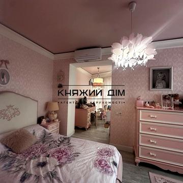 Зарічна вул., 1-Б