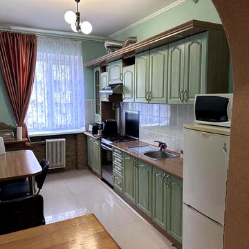 Остроградських вул. (), 16