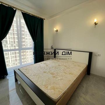 Михайла Максимовича вул. (Онуфрія Трутенка), 28-Д