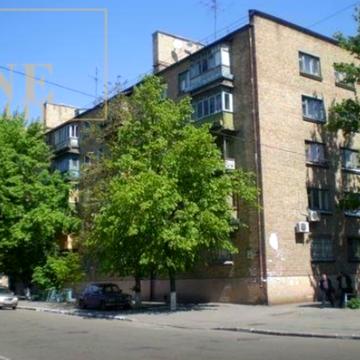 Юрківська вул., 42