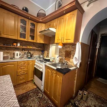 Академіка Андрія Сахарова вул., 40