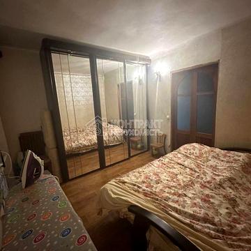Деревянка вул., 52