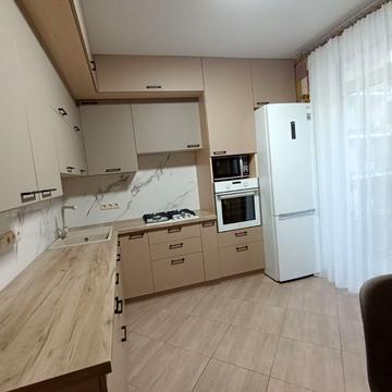 Західна вул., 14