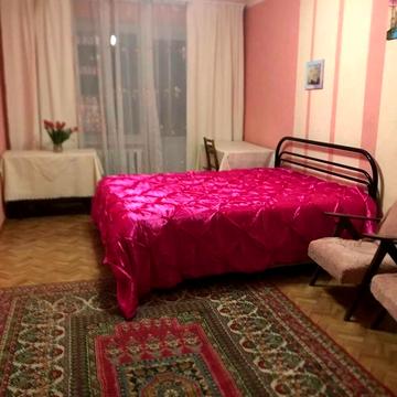 Якуба Коласа вул., 6