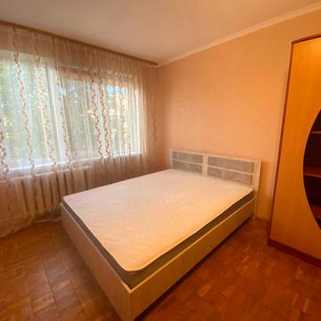Володимира Івасюка просп. (Героїв Сталінграду), 43