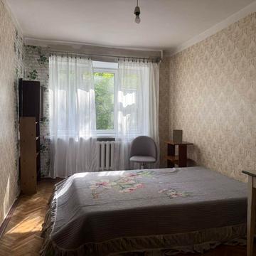 Лесі Українки бульв., 10