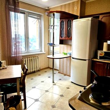 Академіка Палладіна просп., 25