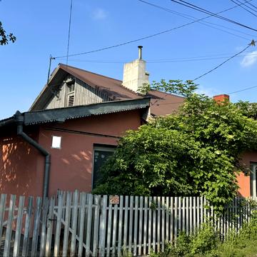 Павла Чубинського вул.