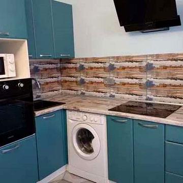 Сергія Данченка вул., 32