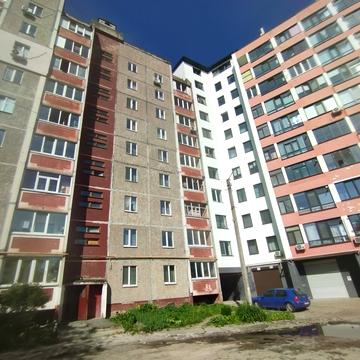 1-ї Танкової Бригади вул., 37