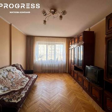 Героїв УПА вул., 6