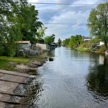 Берегова вул.