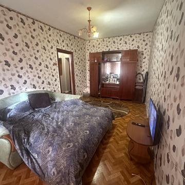 Соборна вул., 4