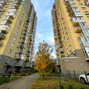 Бориспільська вул., 25-А
