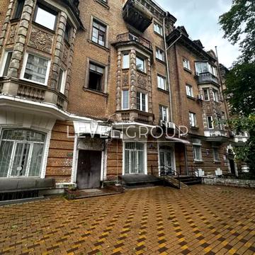 Микільсько-Ботанічна вул., 7/9