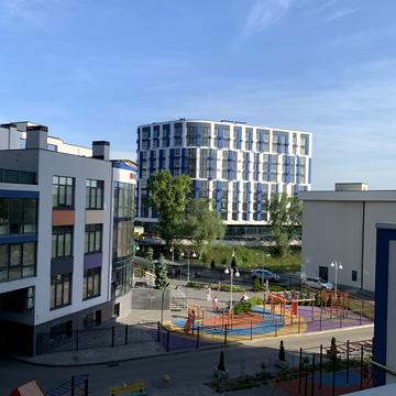 Центральна вул., 21-Б