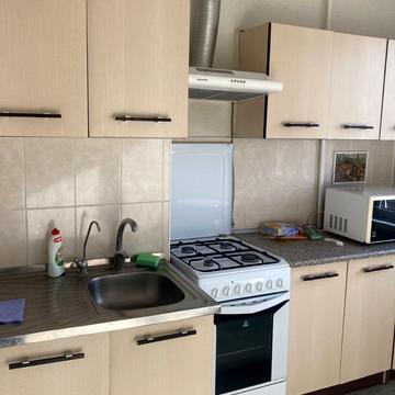 Академіка Заболотного вул., 57