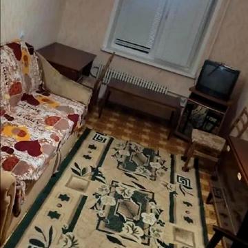 Калнишевського вул., 18