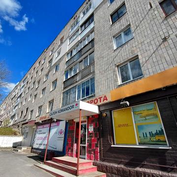 Генерала Тарнавського, 8