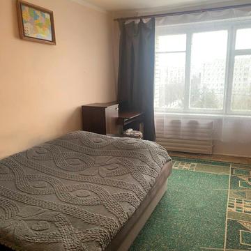 Володимира Великого вул. (Артема), 105