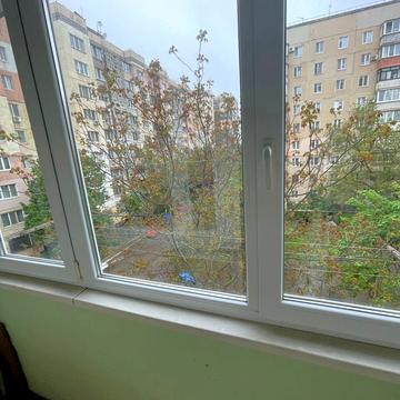 Князя Володимира Великого просп., 130/3