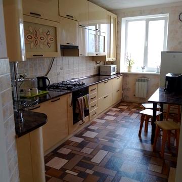 Євгена Коновальця вул., 260