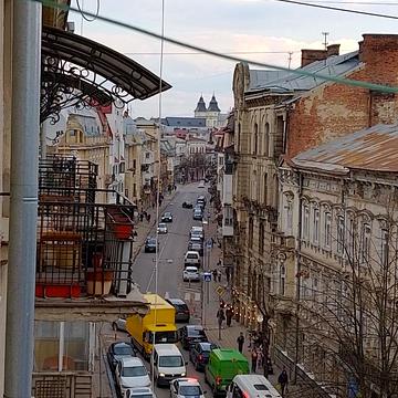 Гетьмана Мазепи вул., 38