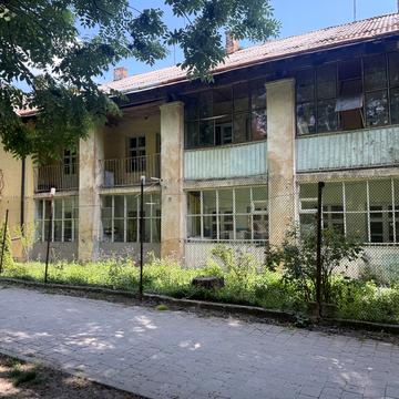 Осипа Турянського вул. (), 16