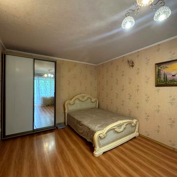 Героїв просп., 45