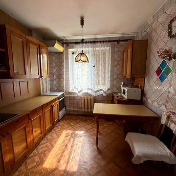 Героїв Крут вул. (Черепіна), 50