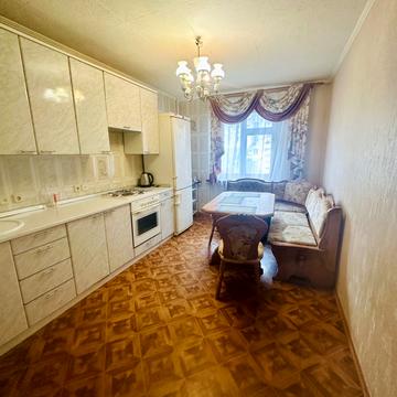 Ботанічний пров., 6